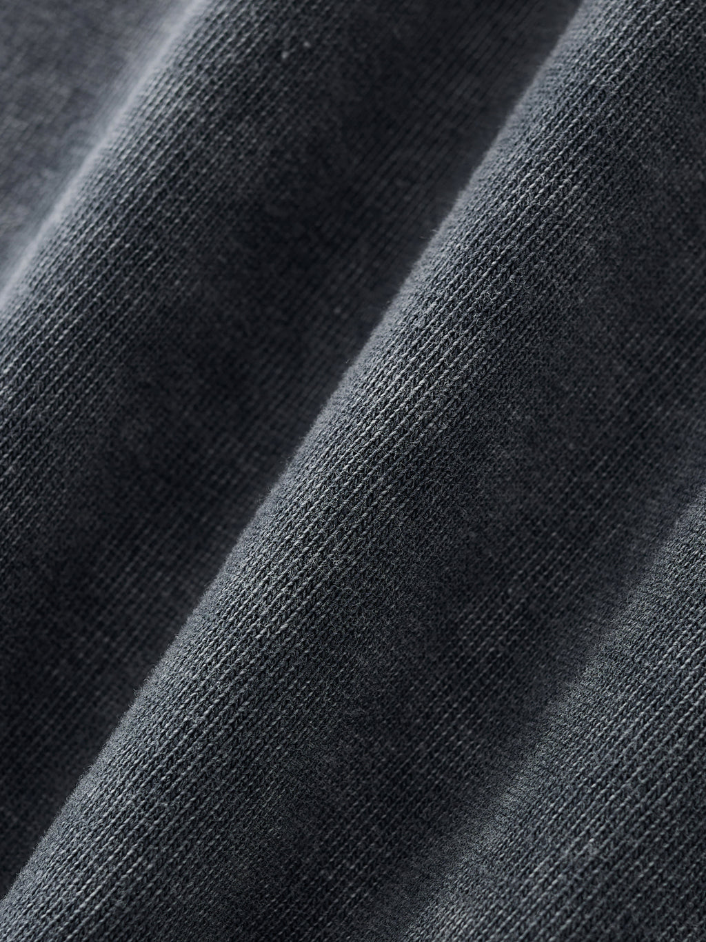 Snow Wash Raw-Hem WORLD GRASP T-shirt