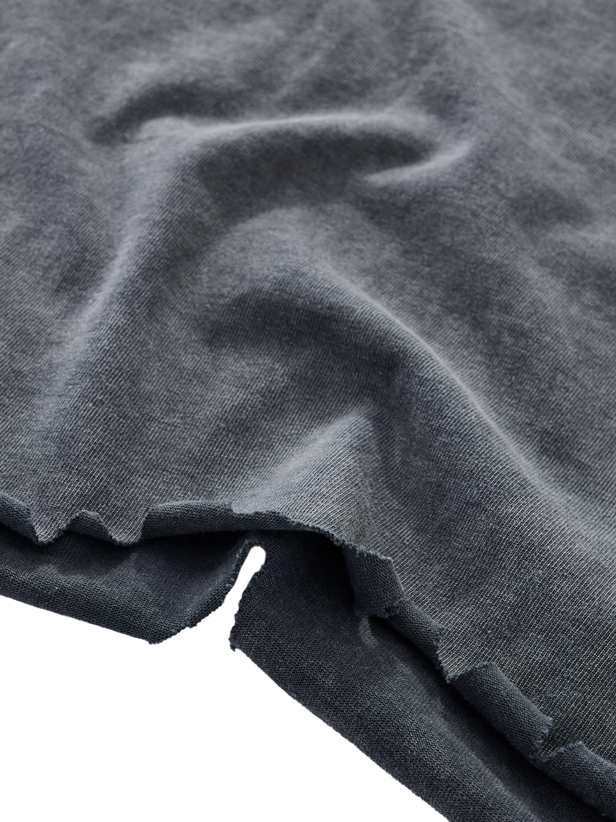 Snow Wash Raw-Hem WORLD GRASP T-shirt